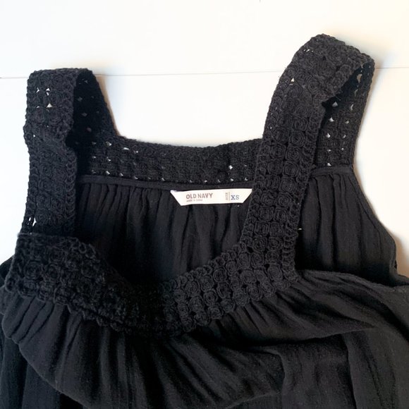 old navy black sleeveless tank top square neck - Picture 2 of 7